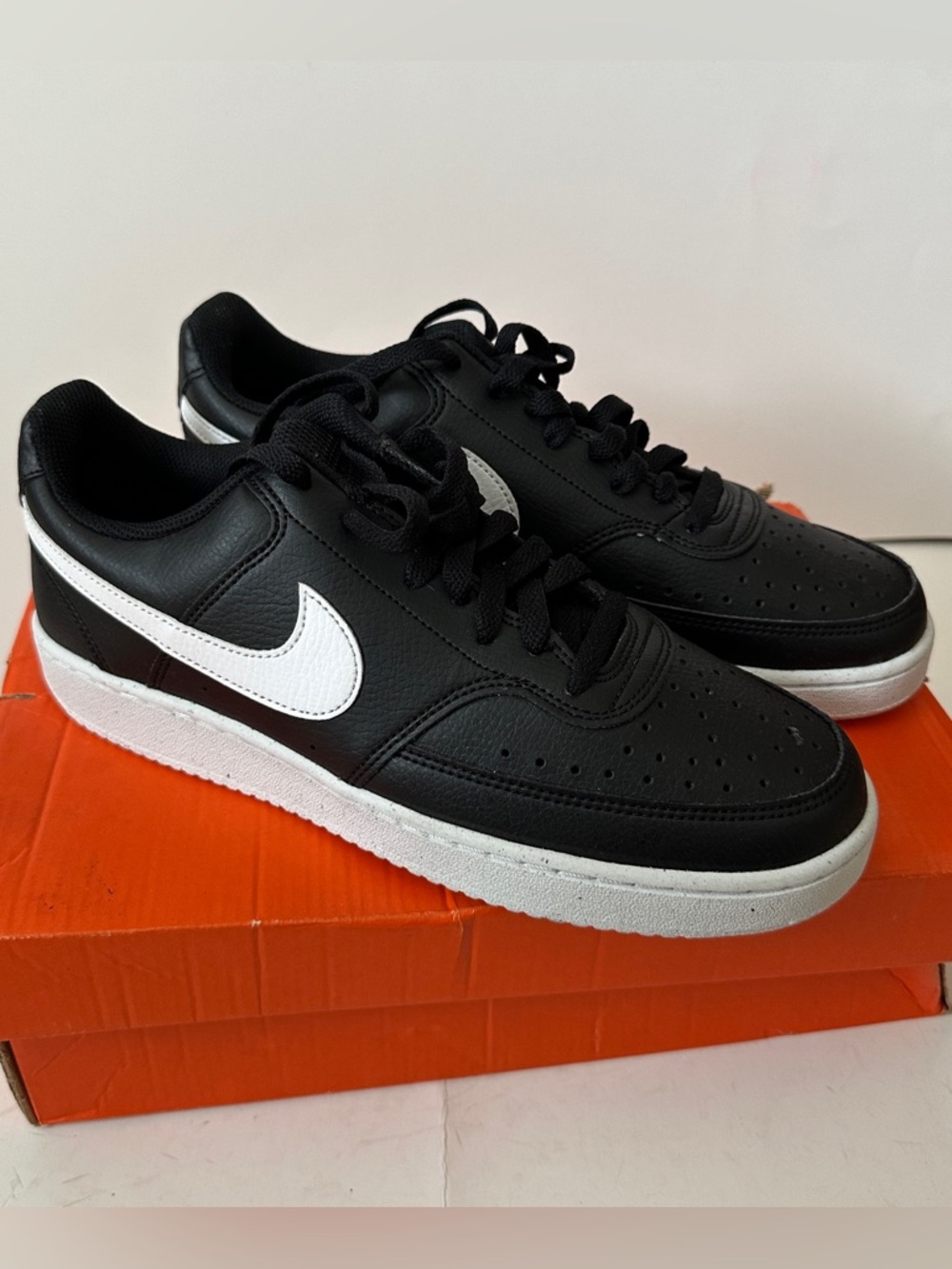 Nike Men’s Court Vision Black White Low-Top Sneakers Basketball Shoes Size 9